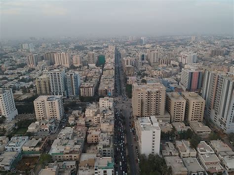 pakistan largest city|Karachi .